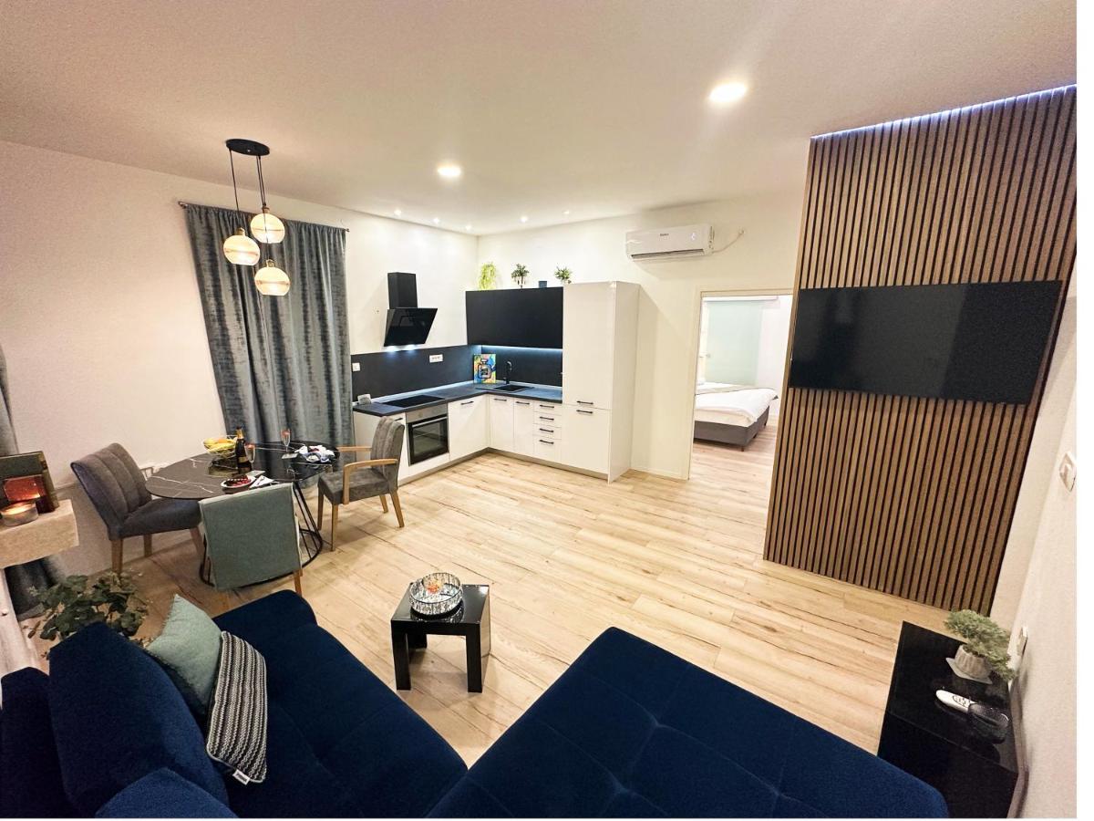 V Apartment Sibenik Ngoại thất bức ảnh