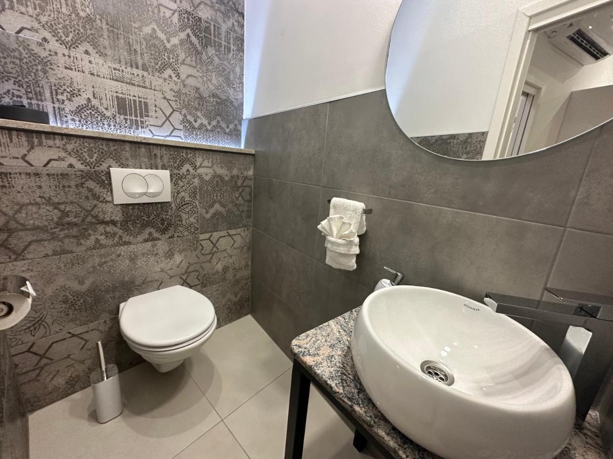 V Apartment Sibenik Ngoại thất bức ảnh